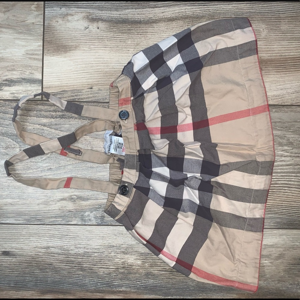 Burberry toddler skirt